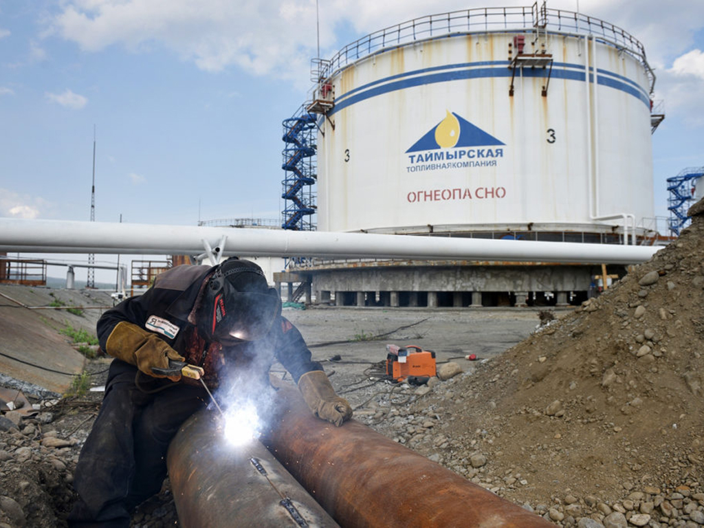 Реновация нефтебаз в Норильске и Дудинке